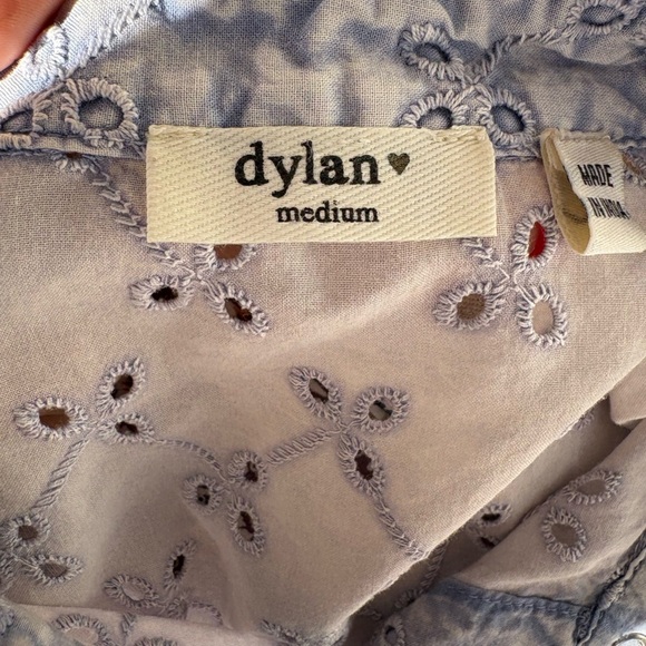 Dylan women’s Jessie Blouse size M light washed blue snap buttons front pockets - Picture 9 of 10